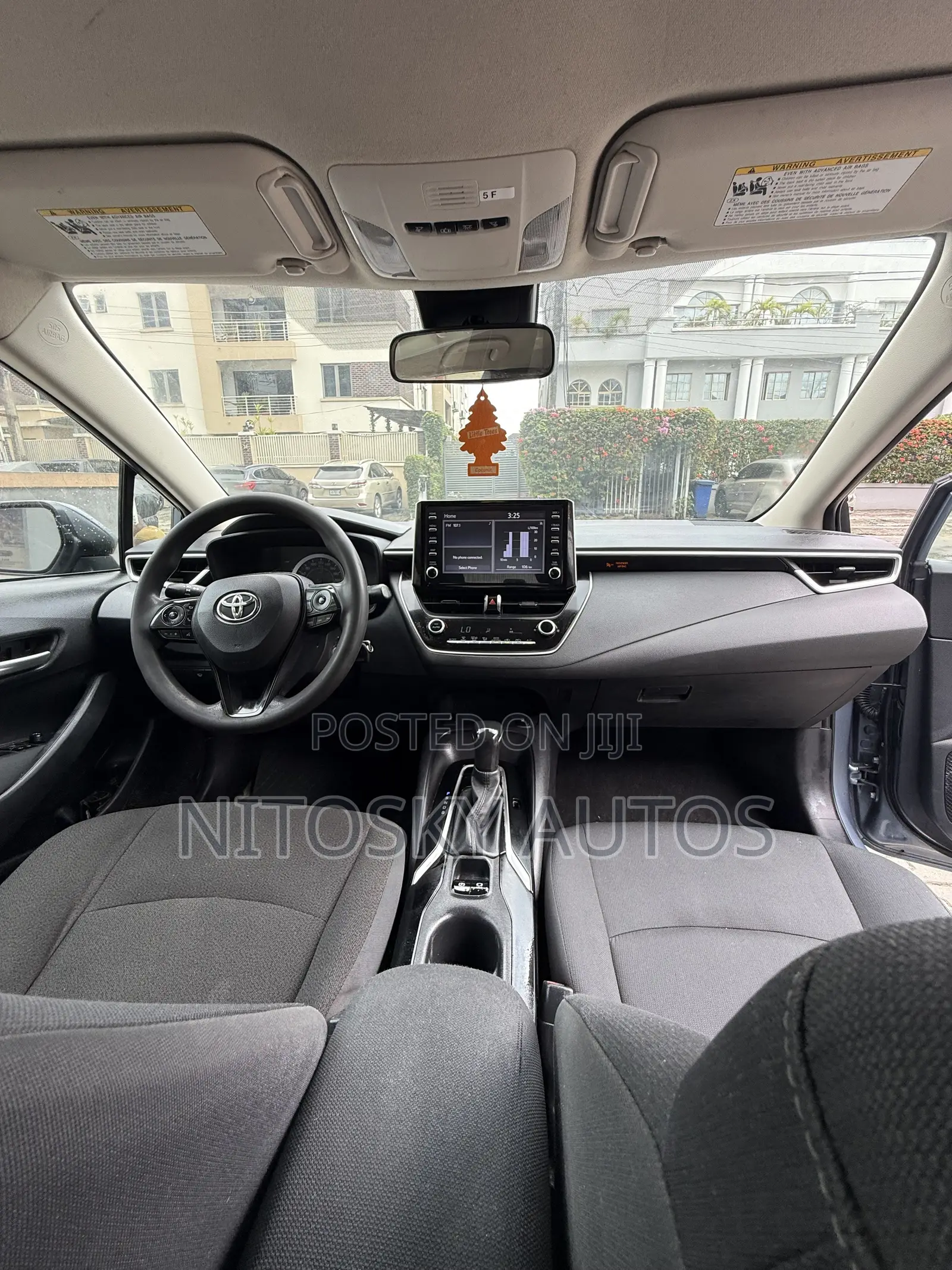 Toyota Corolla LE 2021 Blue