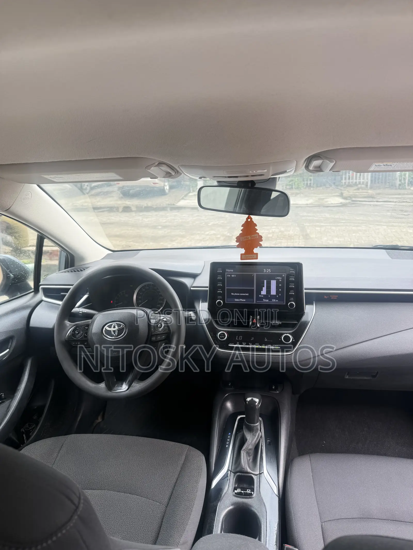 Toyota Corolla LE 2021 Blue