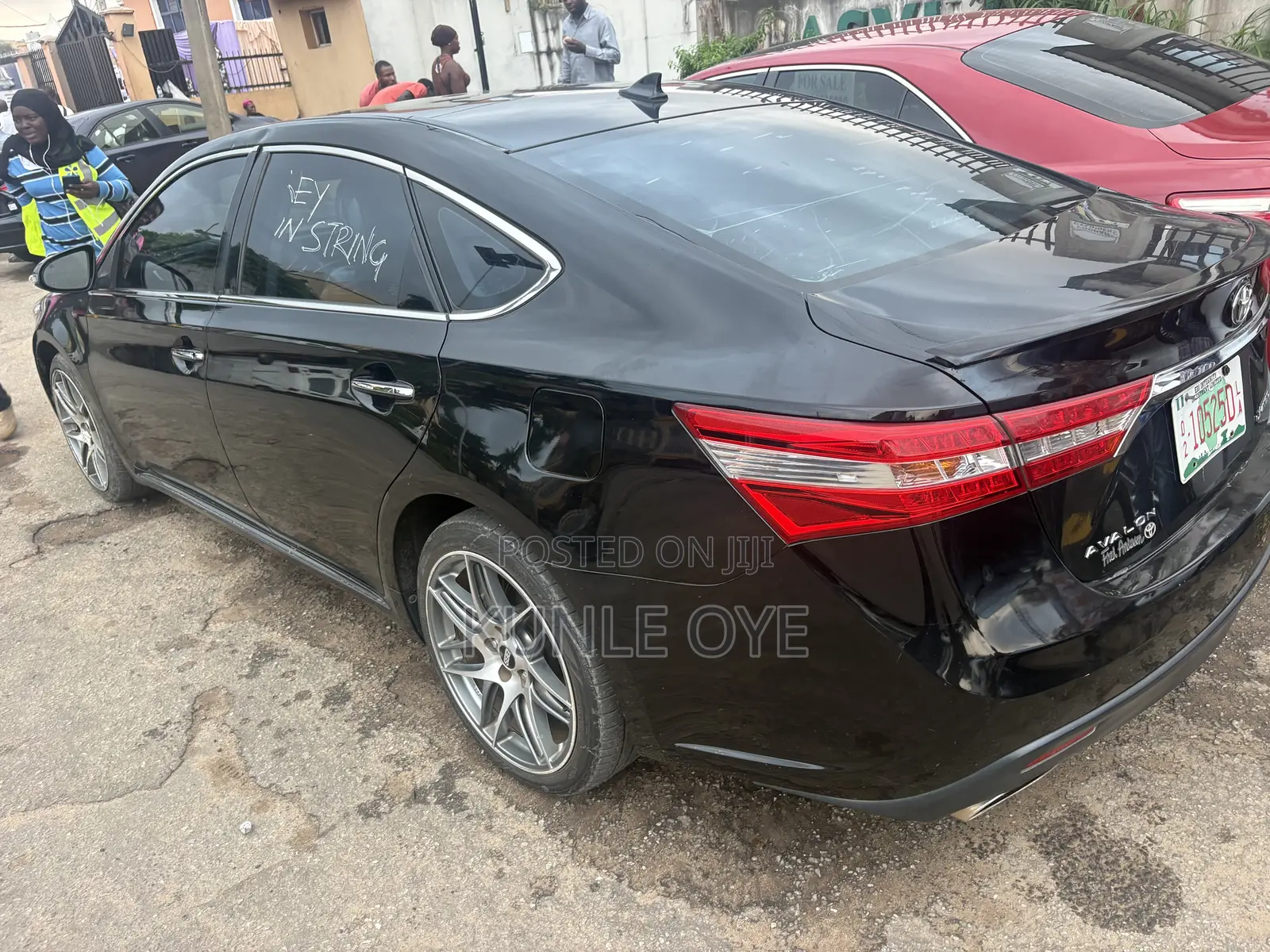 Toyota Avalon Limited 4dr Sedan (3.5L 6cyl 6A) 2015 Black