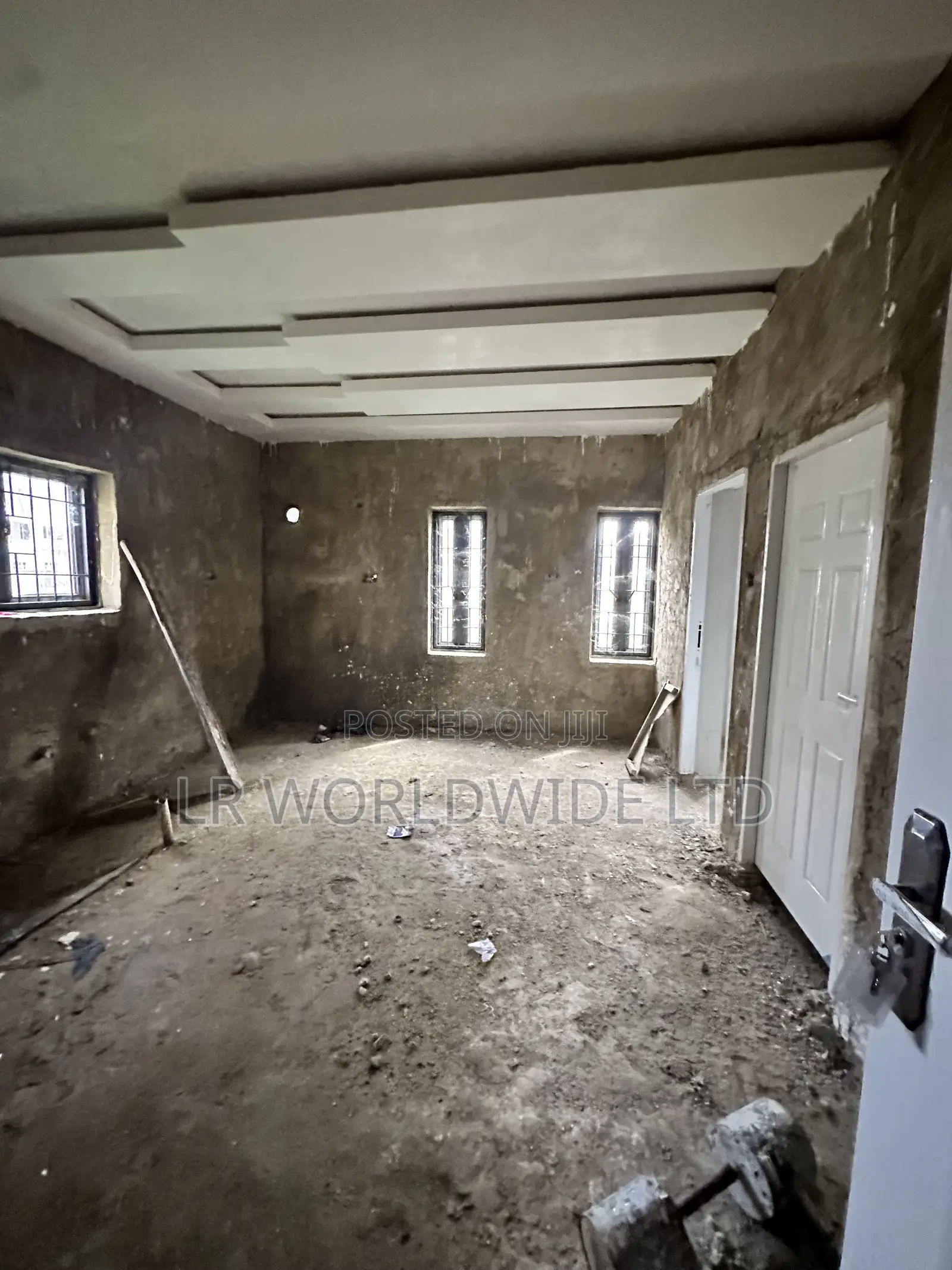 4bdrm Duplex in Lugbe District for sale