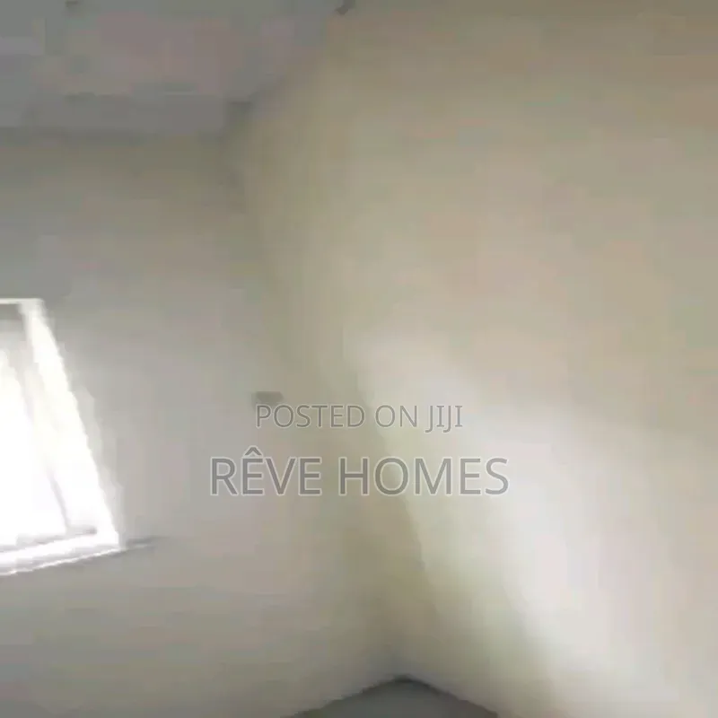5bdrm Duplex in Atunrase Medina for rent