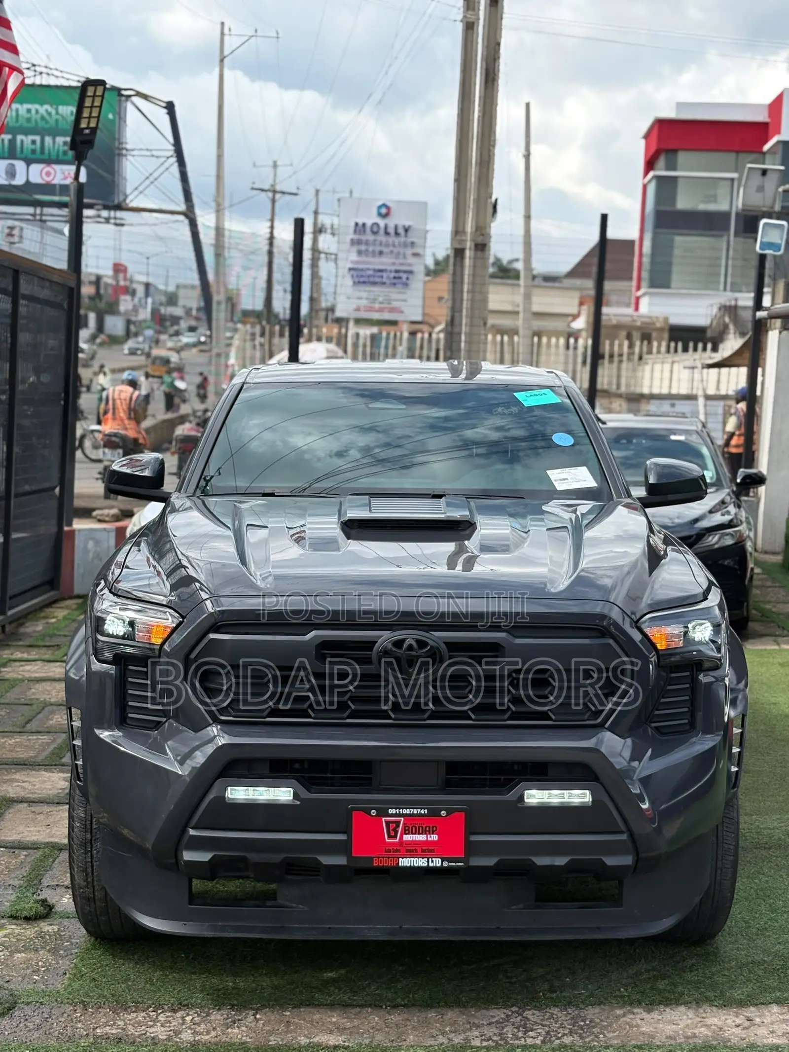 Toyota Tacoma 2026 Gray