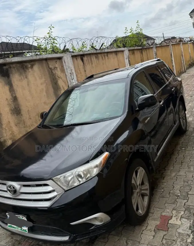Toyota Highlander 2013 Black
