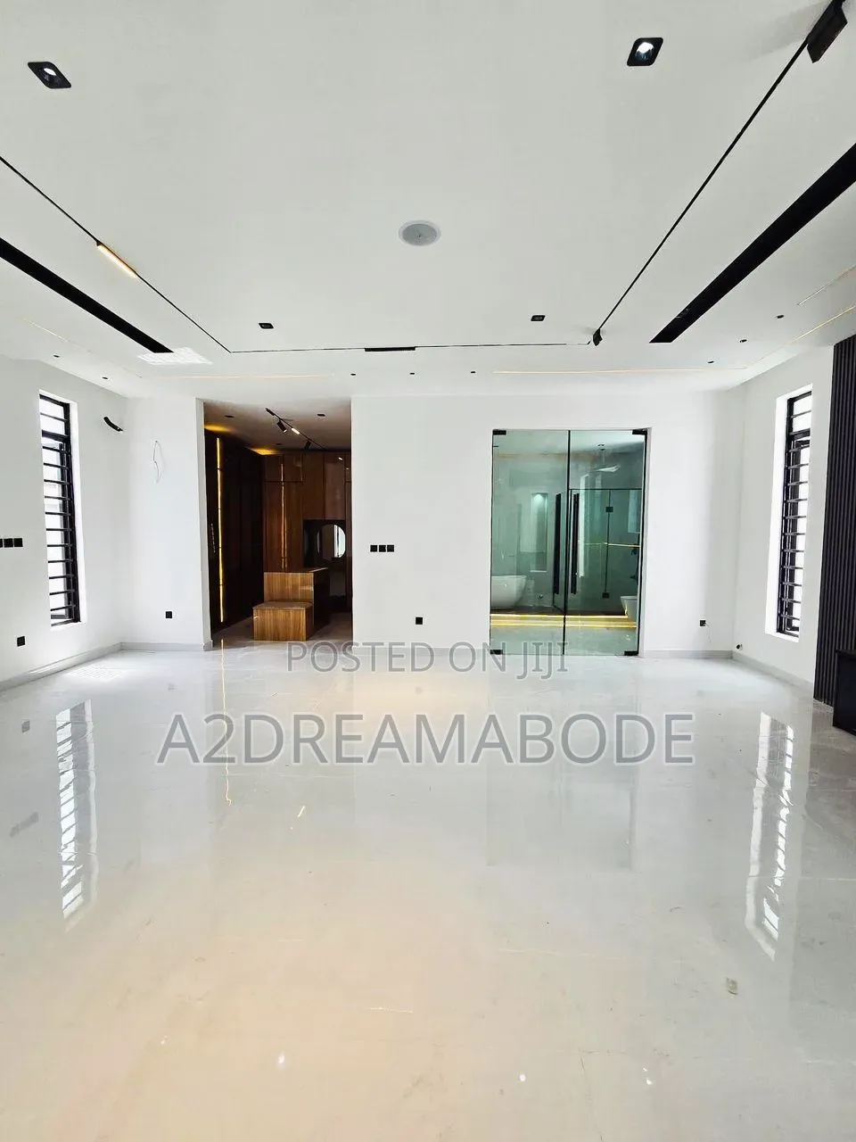 5bdrm Duplex in Lekki, Ikate for sale