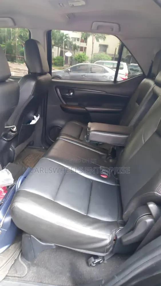 Toyota Fortuner 2018 Black