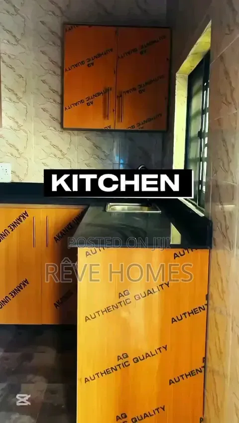 3bdrm Block of Flats in LSDPC Maryland Estate for rent
