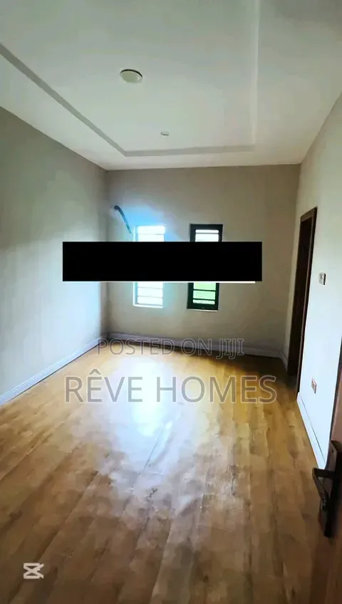 3bdrm Block of Flats in LSDPC Maryland Estate for rent