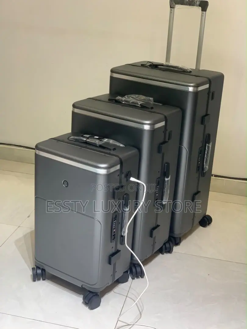 High Quality Luxury Traveling Luggage