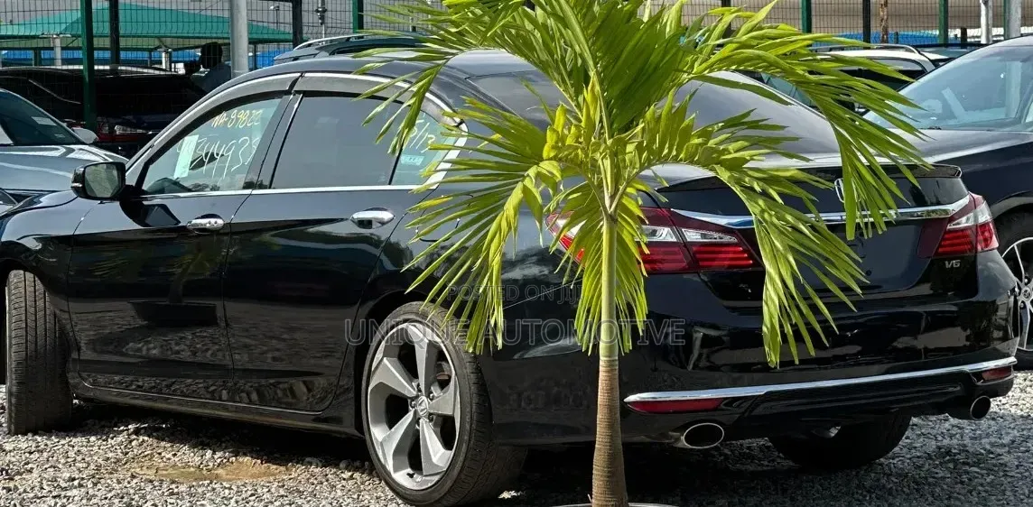 Honda Accord EX-L V6 4dr Sedan FWD (3.5L 6cyl 6A) 2017 Black