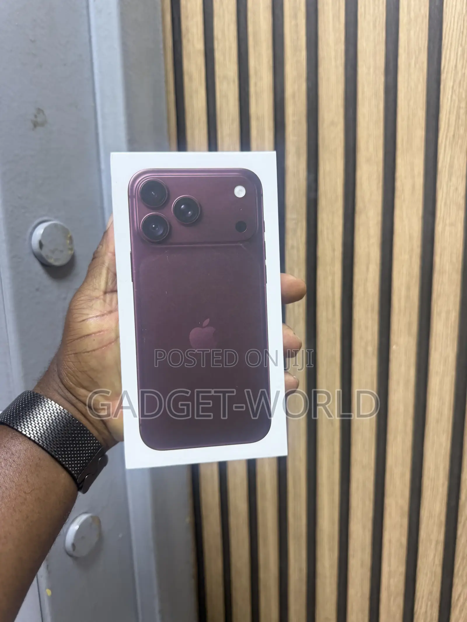 New Apple iPhone 18 Pro 256 GB Purple
