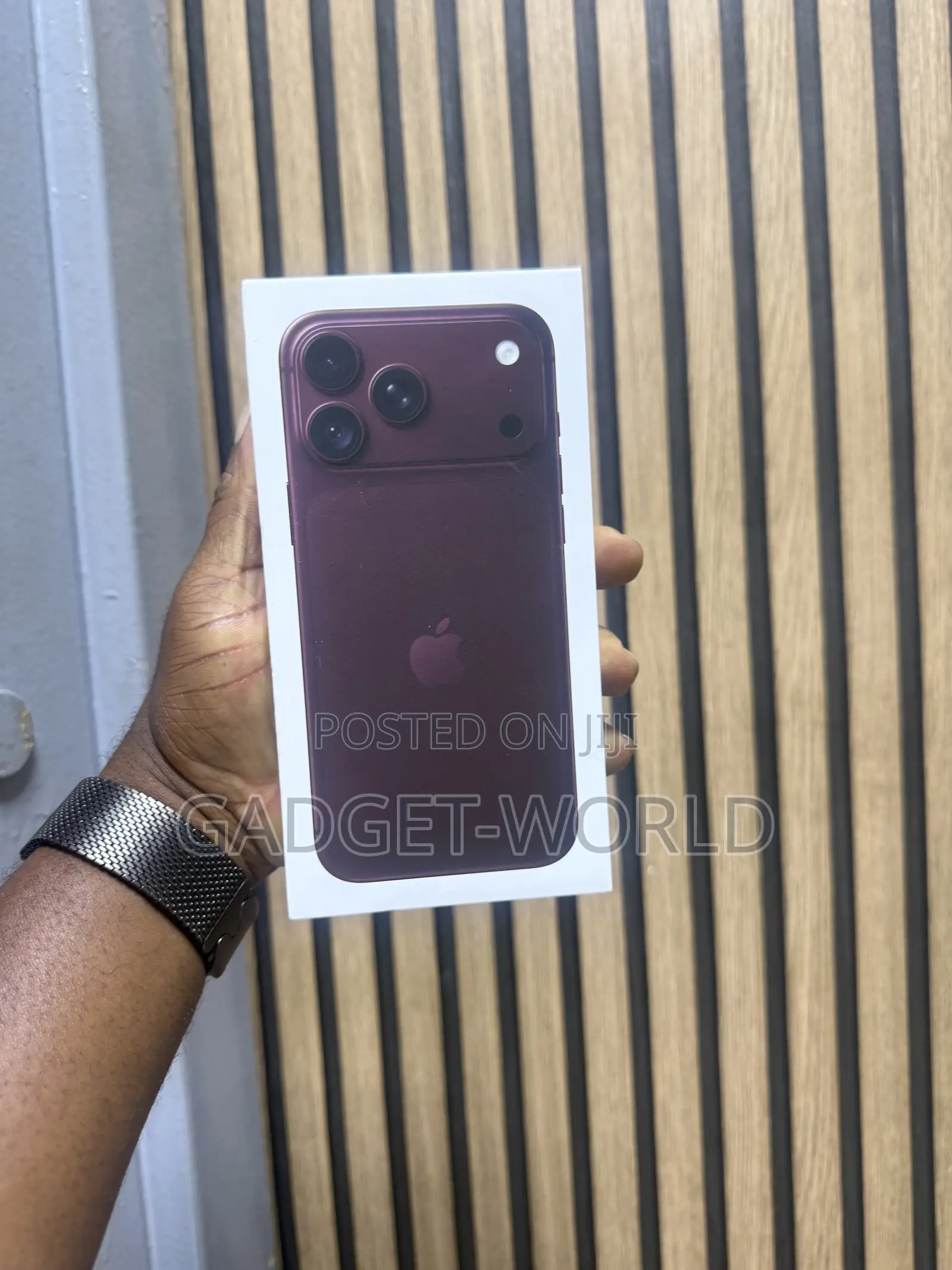 New Apple iPhone 18 Pro 256 GB Purple