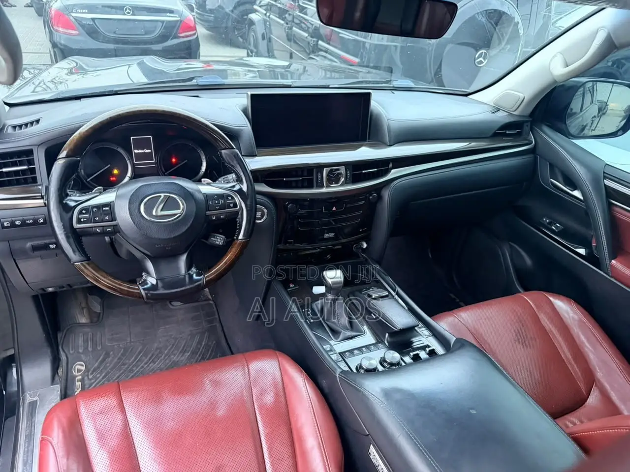 Lexus LX 2016 Black
