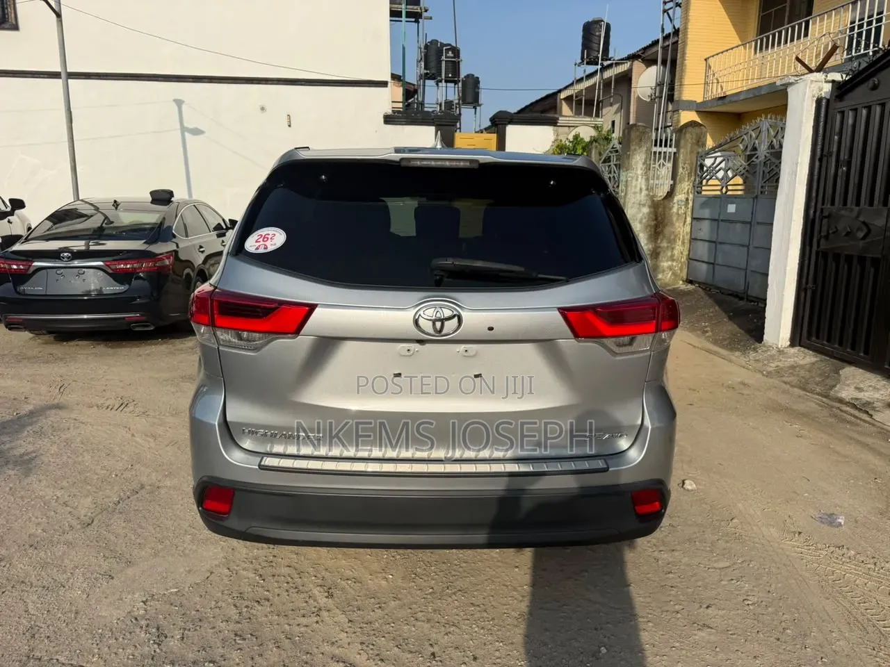 Toyota Highlander XLE 4x4 V6 (3.5L 6cyl 8A) 2017 Silver