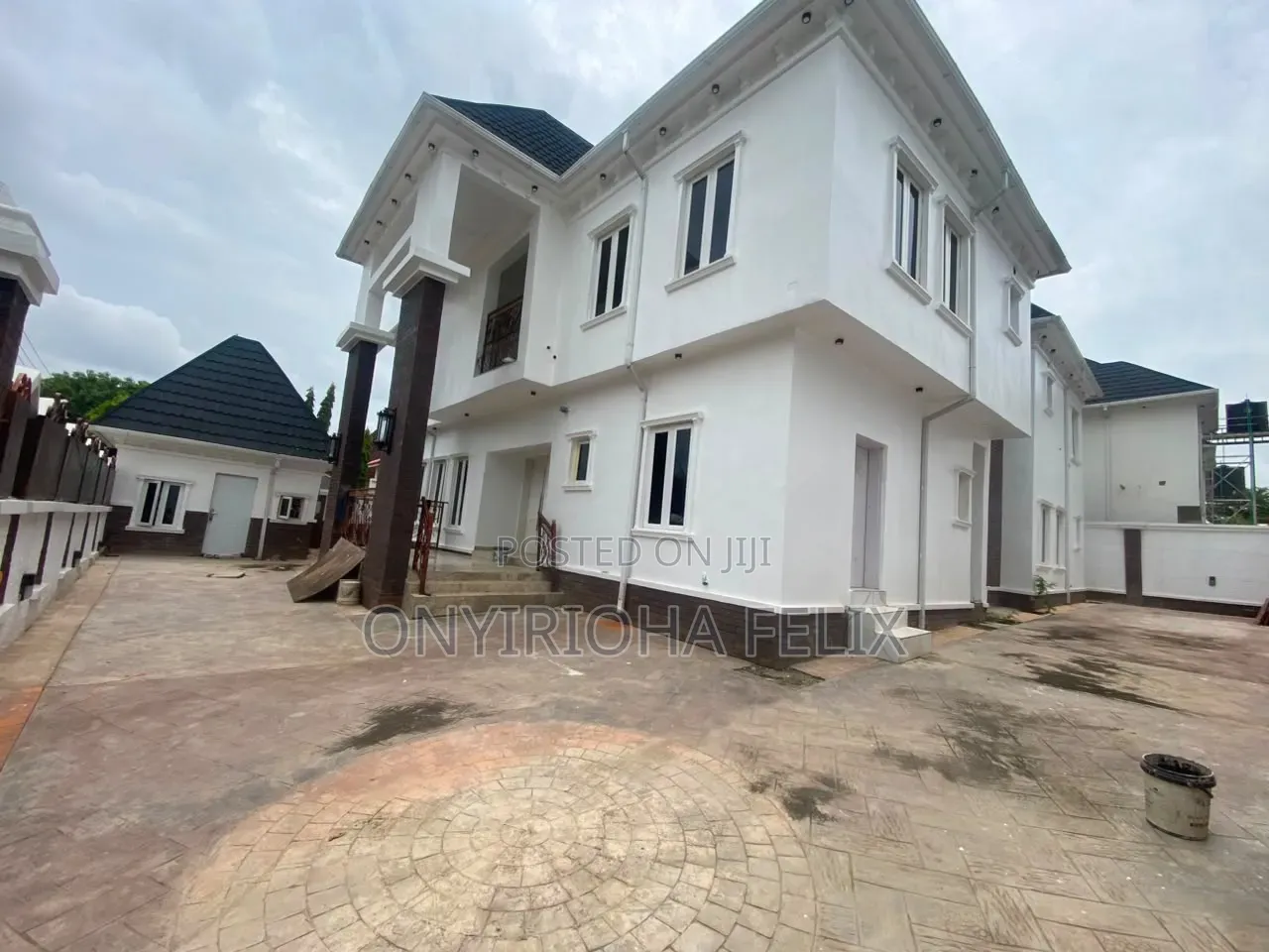 6bdrm Duplex in 6Th Avenue Gwarinpa, Bunkoro for rent