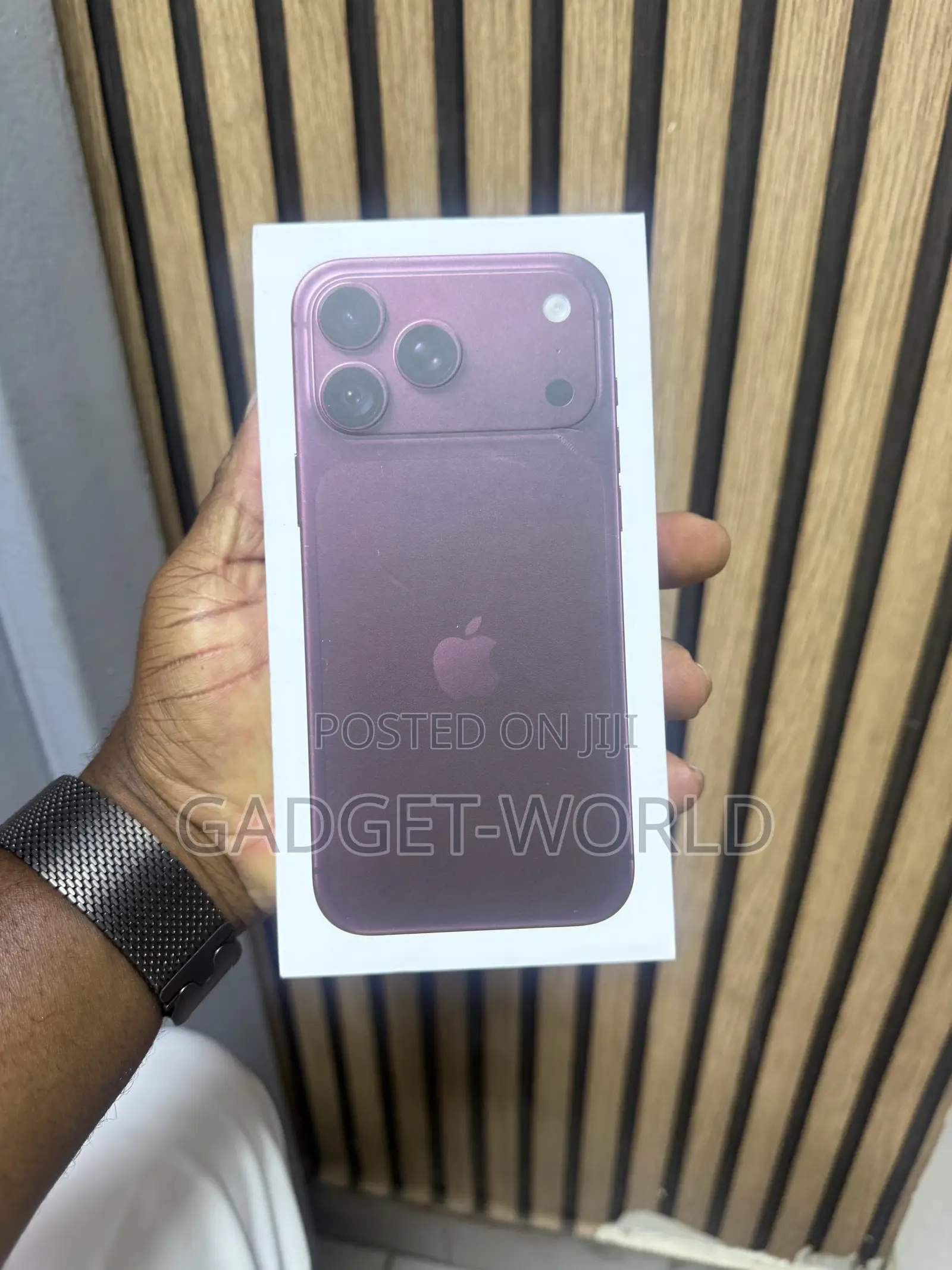 New Apple iPhone 18 Pro Max 512 GB Purple