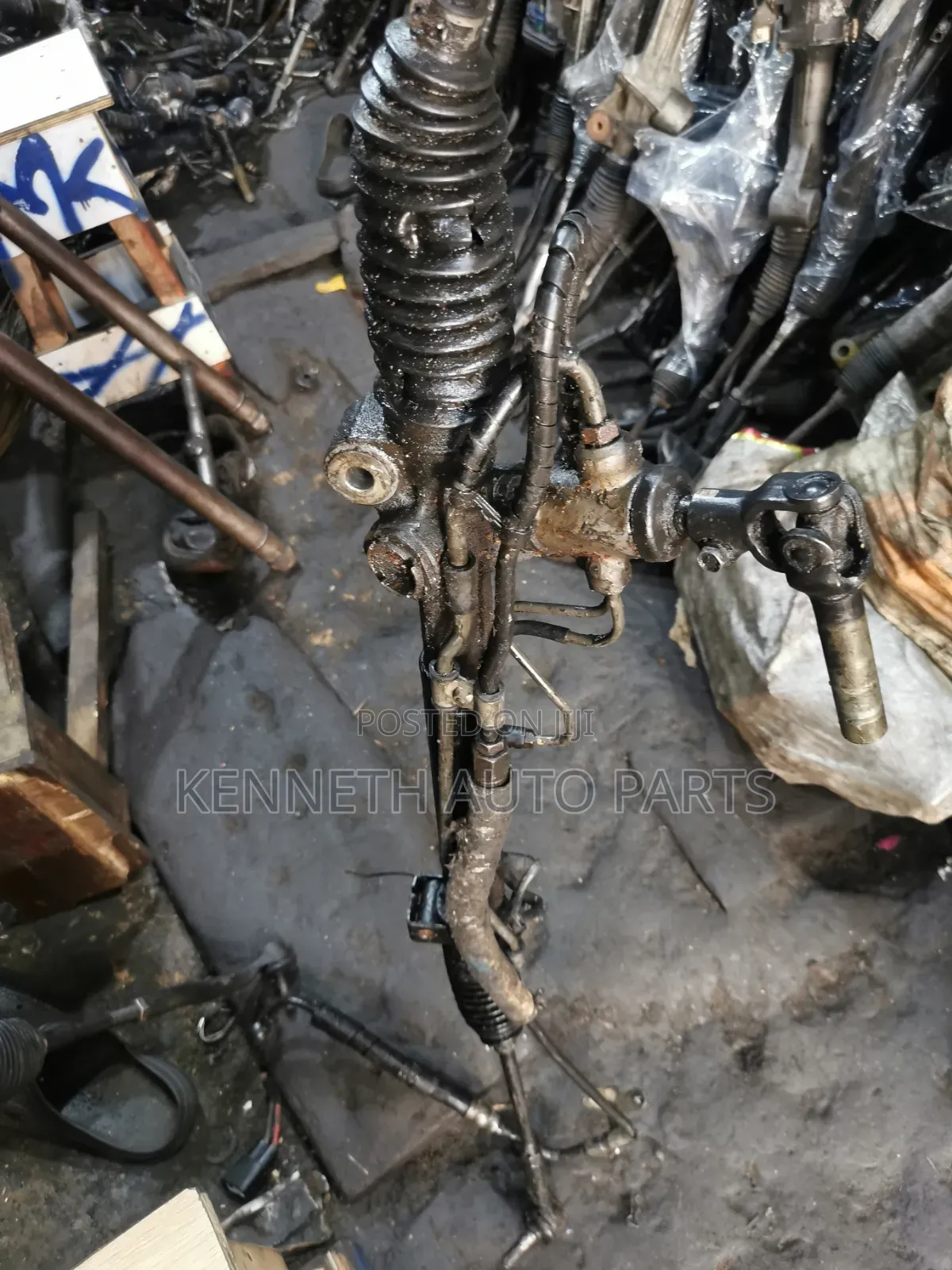 Power Steering Rack for Toyota Avalon 2000/2002 Model