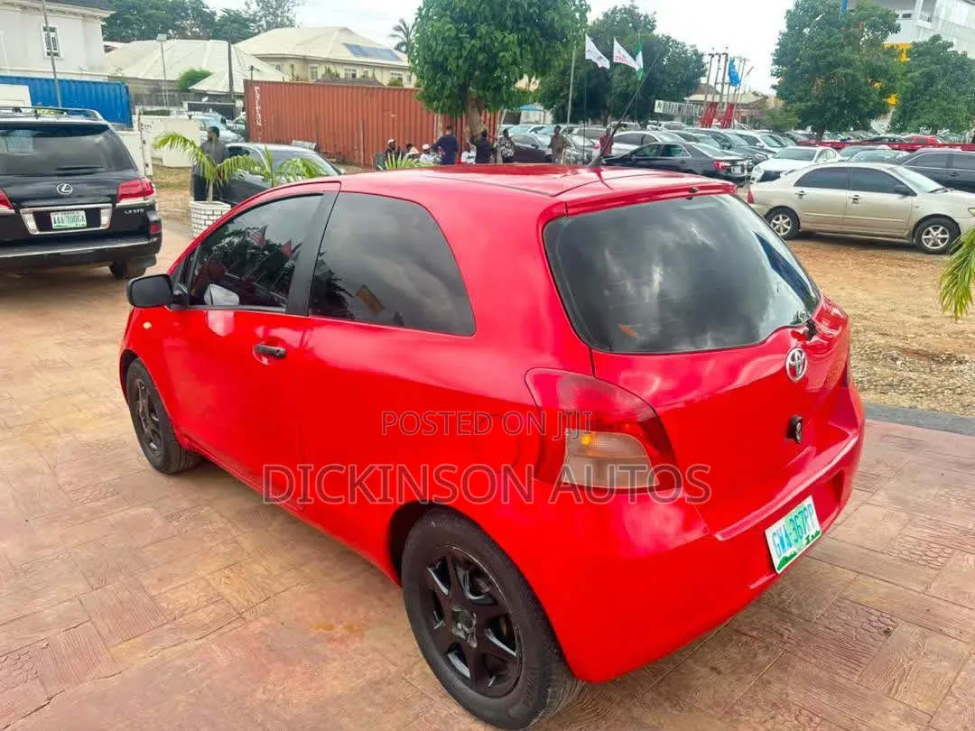 Toyota Yaris 2008 Red