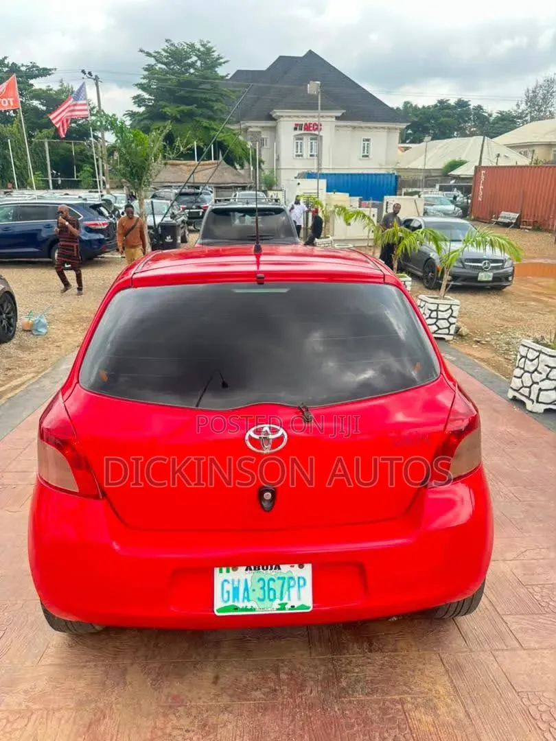 Toyota Yaris 2008 Red