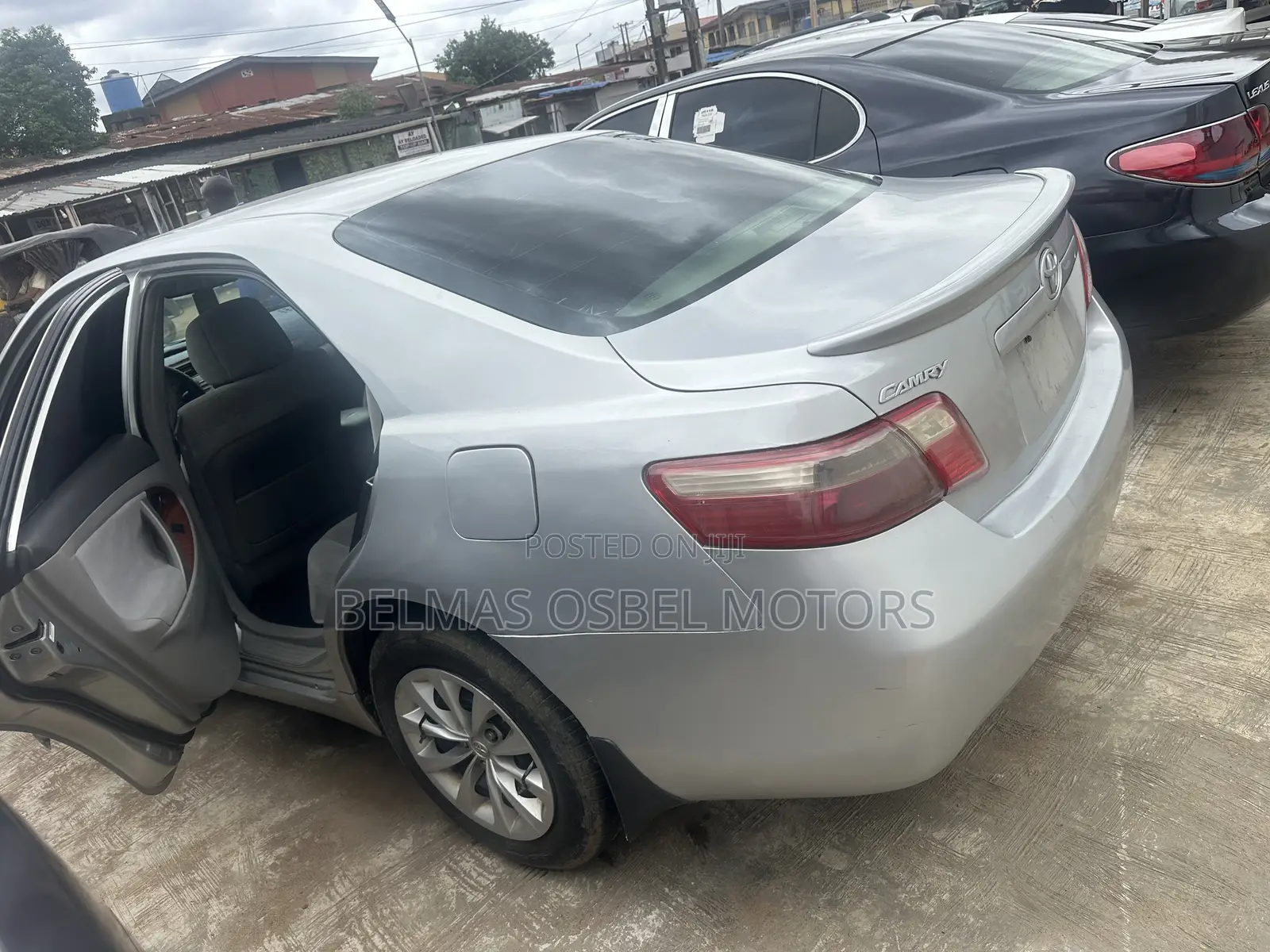 Toyota Camry XLE 4dr Sedan (2.4 4cyl 5A) 2008 Silver