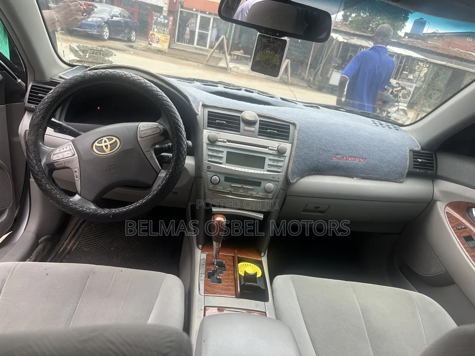 Toyota Camry XLE 4dr Sedan (2.4 4cyl 5A) 2008 Silver