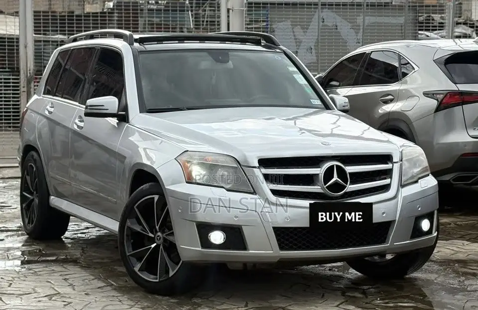 Mercedes-Benz GLK-Class 350 4MATIC 2010 Silver