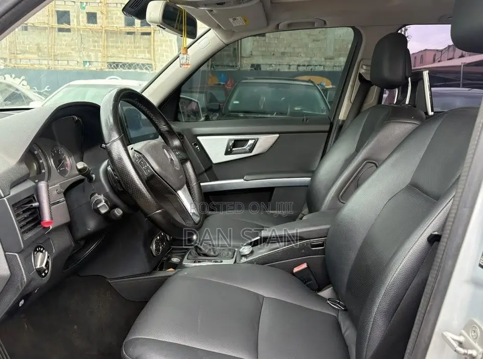 Mercedes-Benz GLK-Class 350 4MATIC 2010 Silver