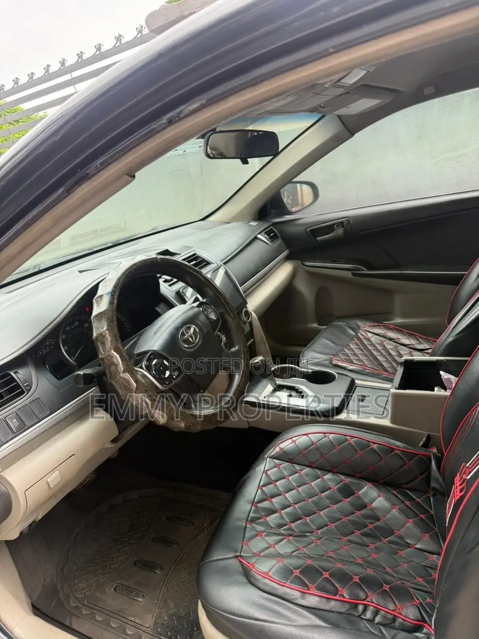 Toyota Camry LE 4dr Sedan (2.5L 4cyl 6A) 2013 Black