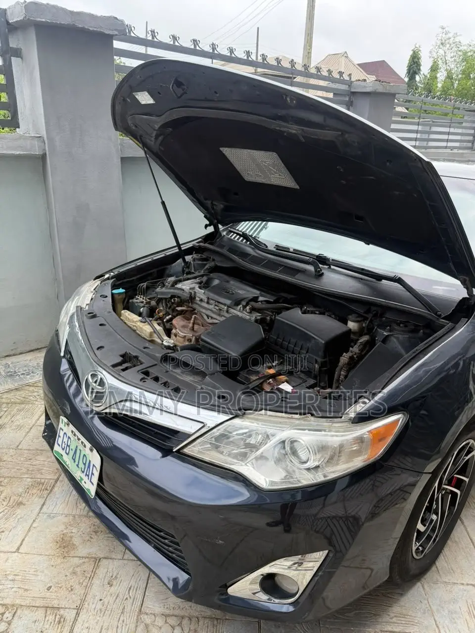 Toyota Camry LE 4dr Sedan (2.5L 4cyl 6A) 2013 Black