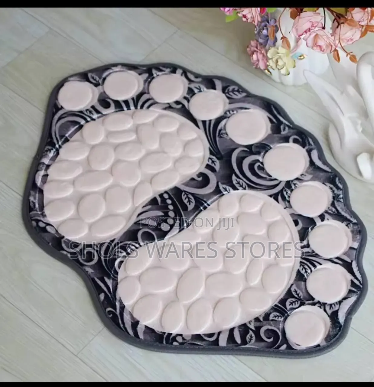 Non-Slip Absorbent Bath Mat - Big Foot Design (Pebble Print)