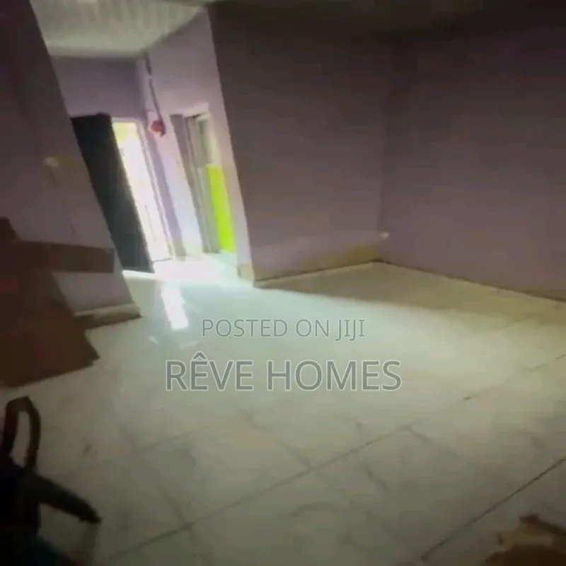 Studio Apartment in Shomolu / Shomolu for rent