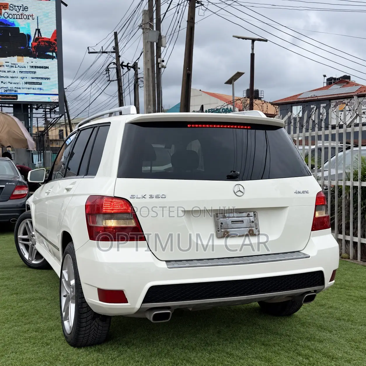 Mercedes-Benz GLK-Class 350 4MATIC 2012 White