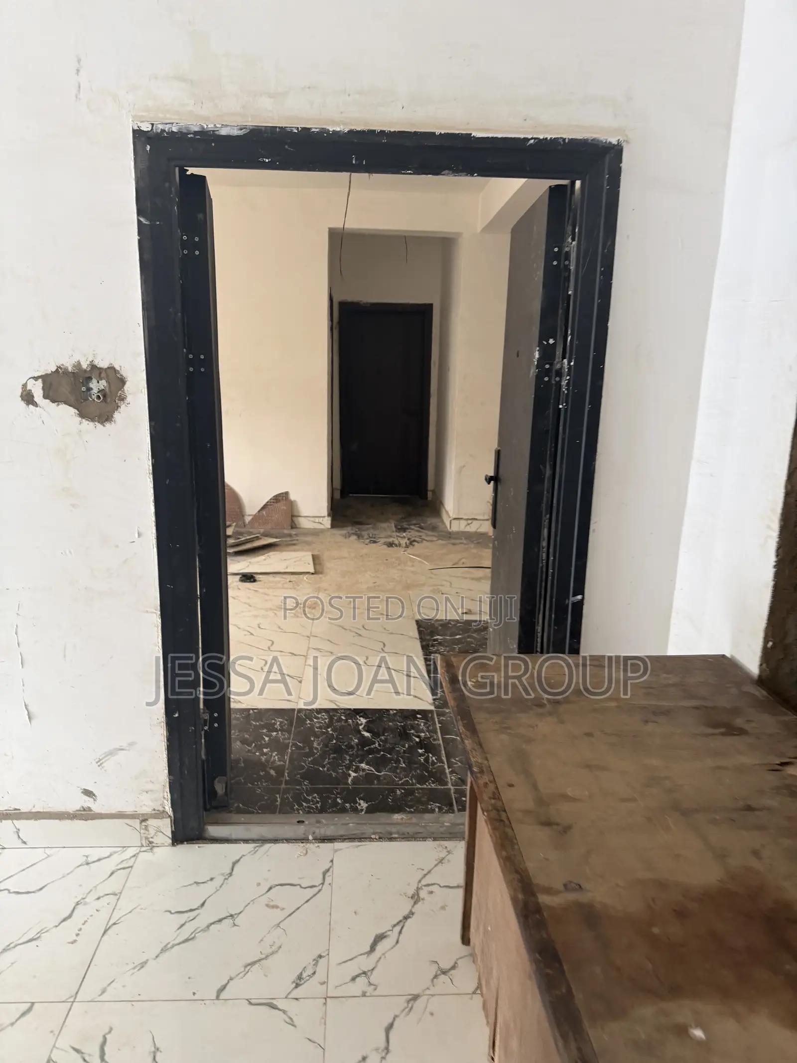3bdrm Block of Flats in Utako for sale