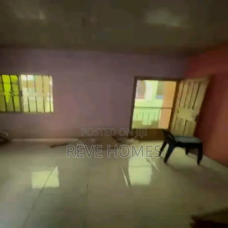 Studio Apartment in Shomolu / Shomolu for rent