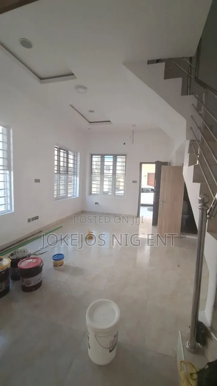 4bdrm Townhouse / Terrace in Harris Drive Vgc for rent