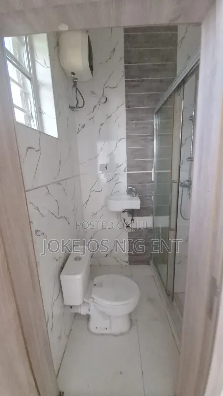 4bdrm Townhouse / Terrace in Harris Drive Vgc for rent