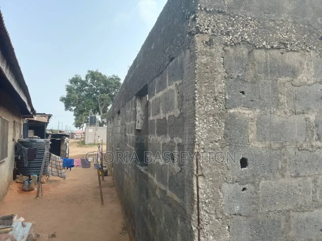 Distress Sale 1 Plot of Land Facing the Express at Epe for Sale