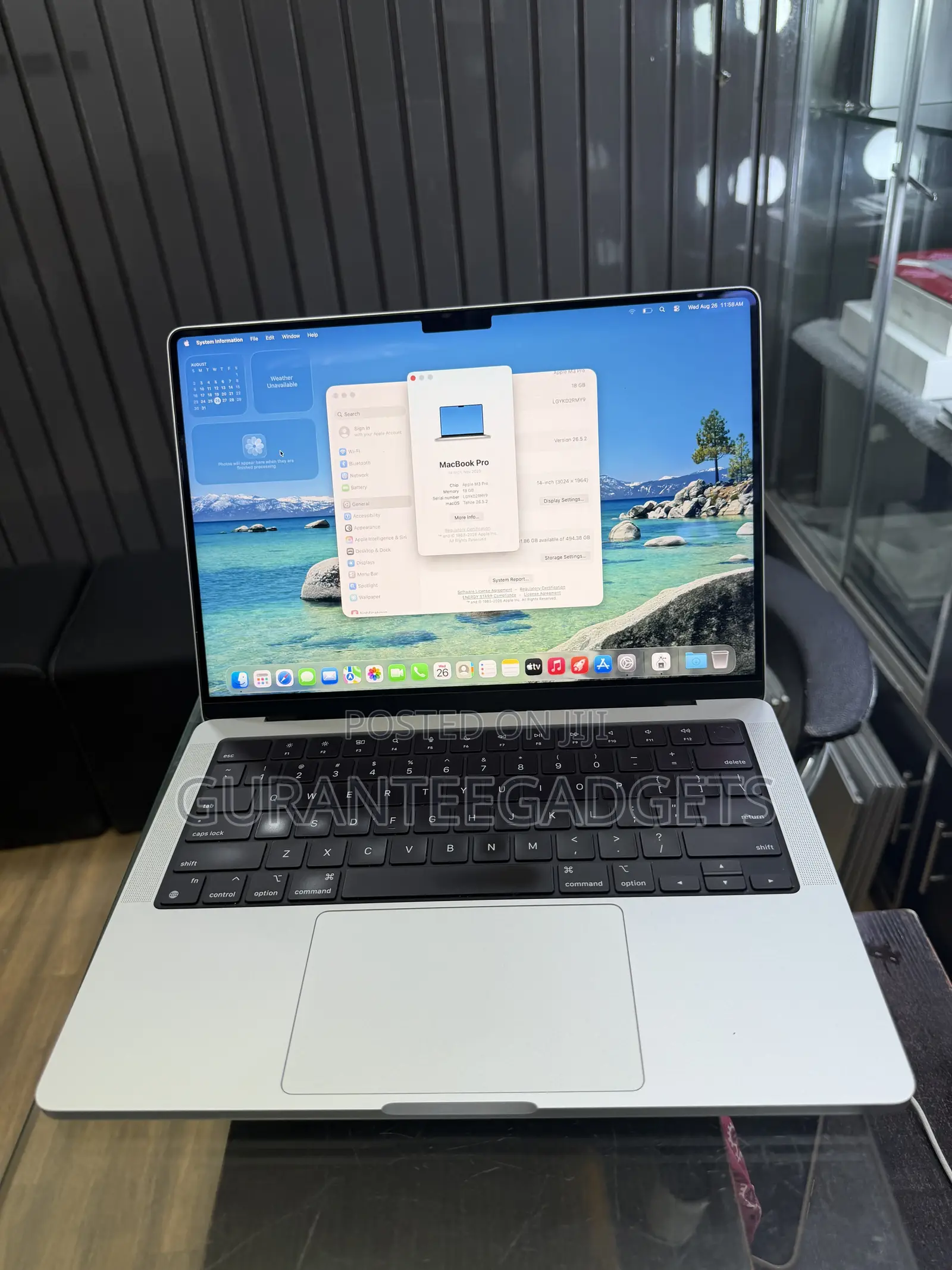 Laptop Apple MacBook Pro 2023 M3 Pro 18GB Apple M3 Pro SSD 512GB