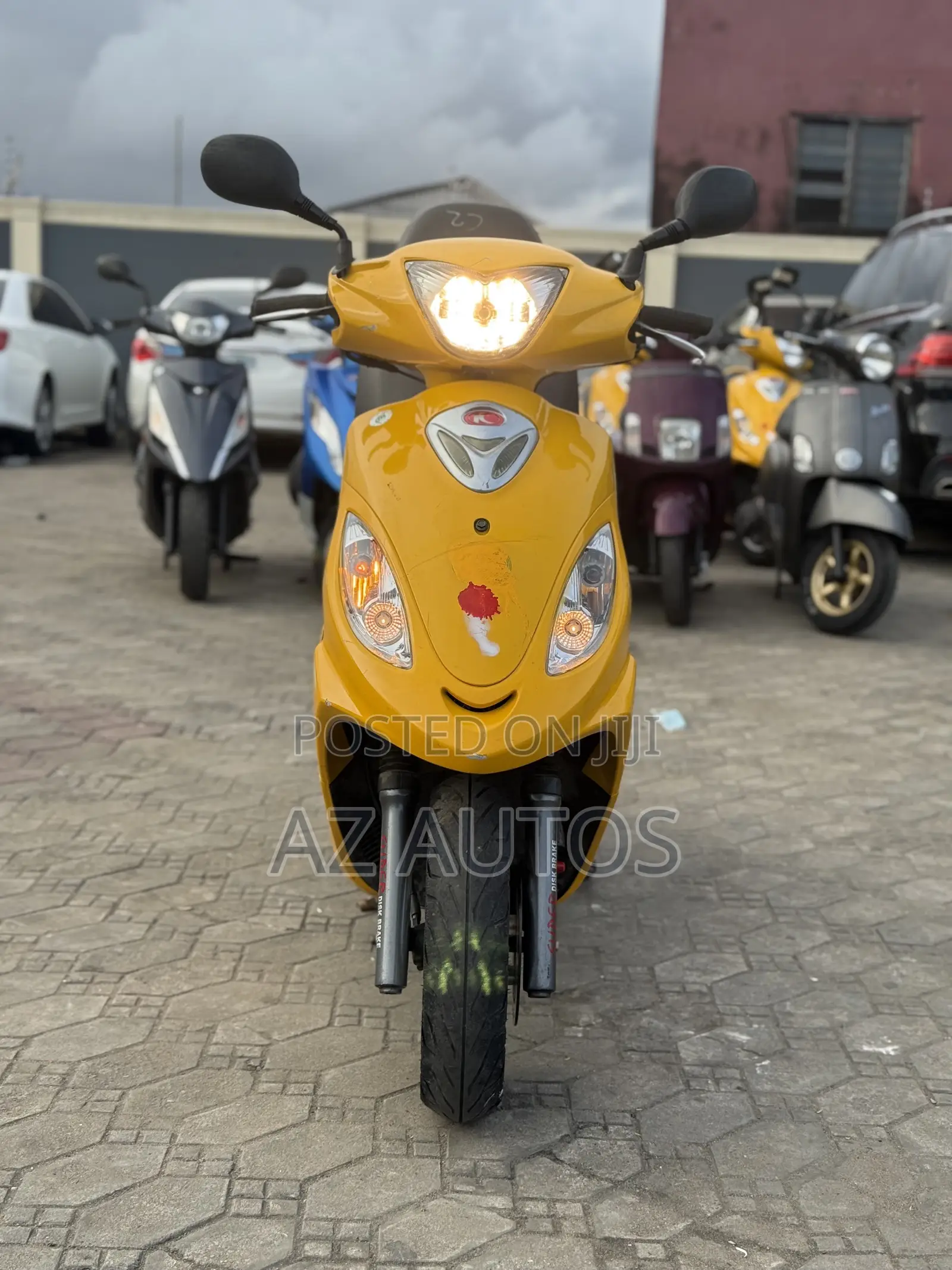 Kymco Xciting 2018 Yellow