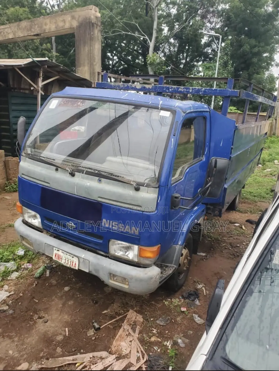 Nissan Cabstar 1999 Blue