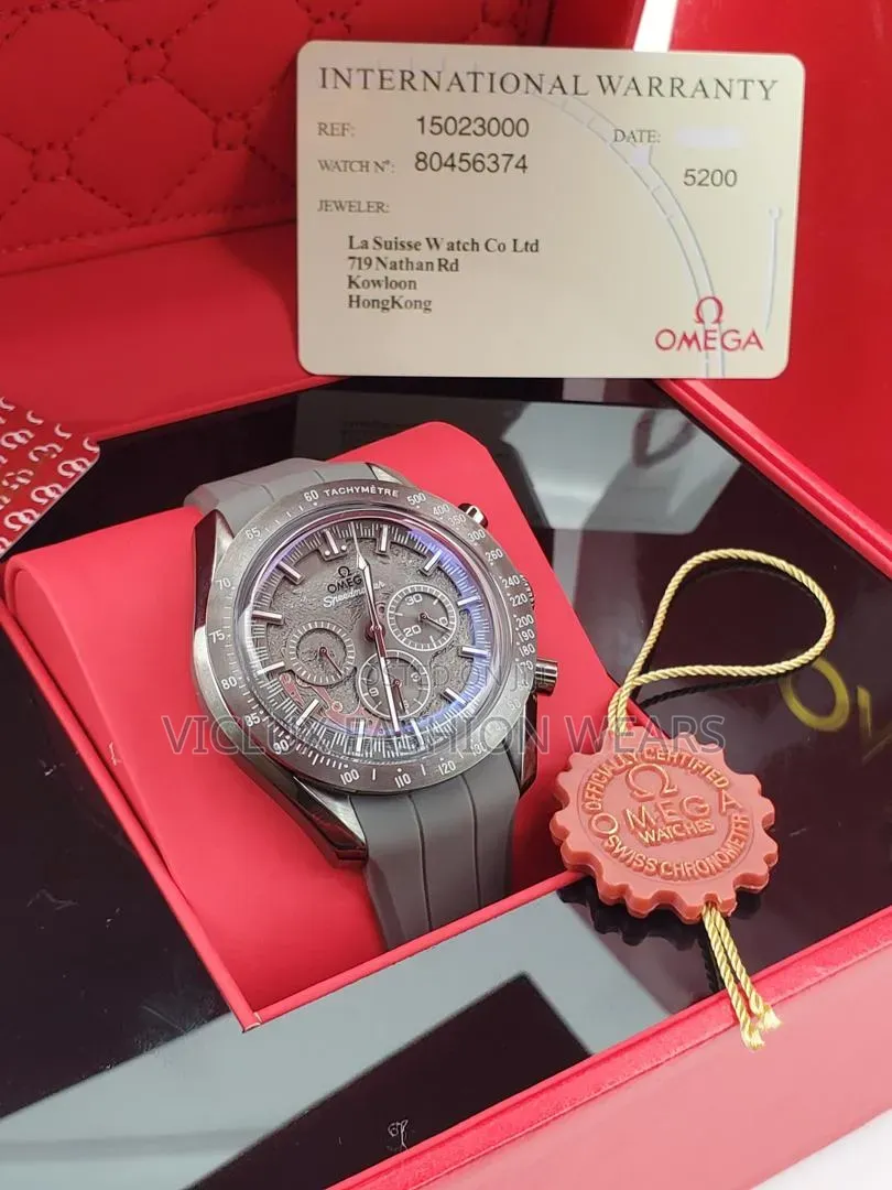 Omega Luxury Men Rubber Wrist Watch