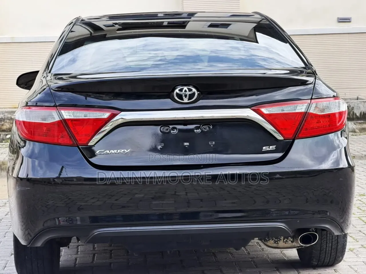 Toyota Camry SE 4dr Sedan (2.5L 4cyl 6A) 2017 Black