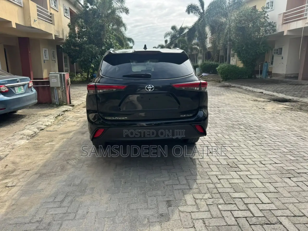 Toyota Highlander XLE 2022 Black