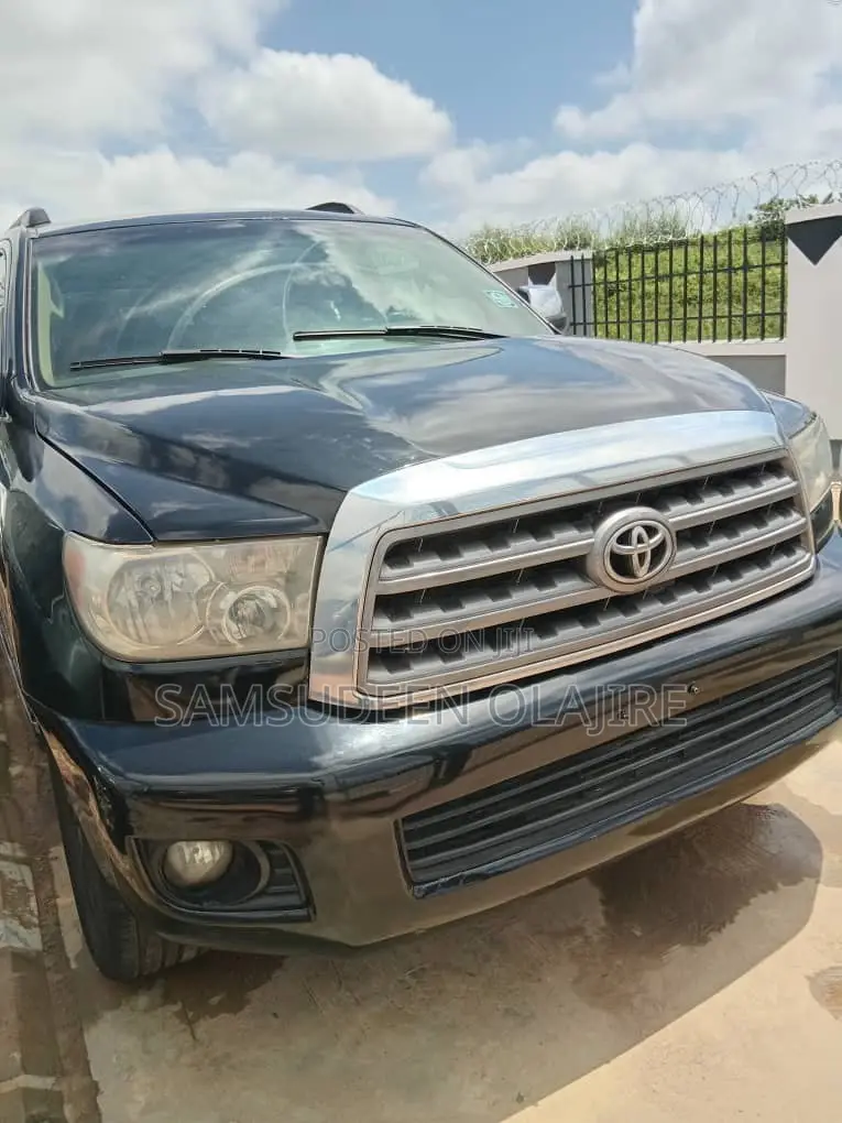 Toyota Sequoia Platinum 4dr SUV (5.7L 8cyl 6A) 2008 Green