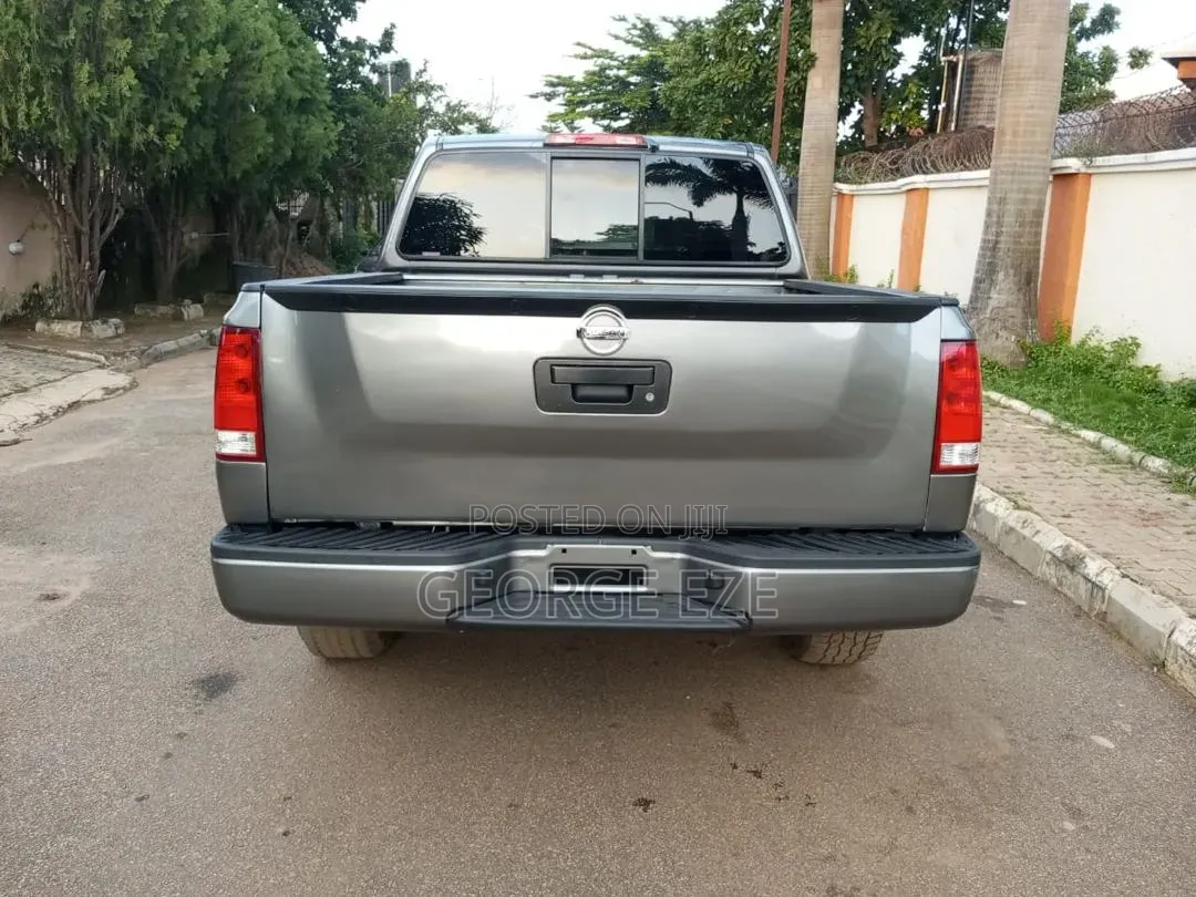 Nissan Titan 2015 Gray