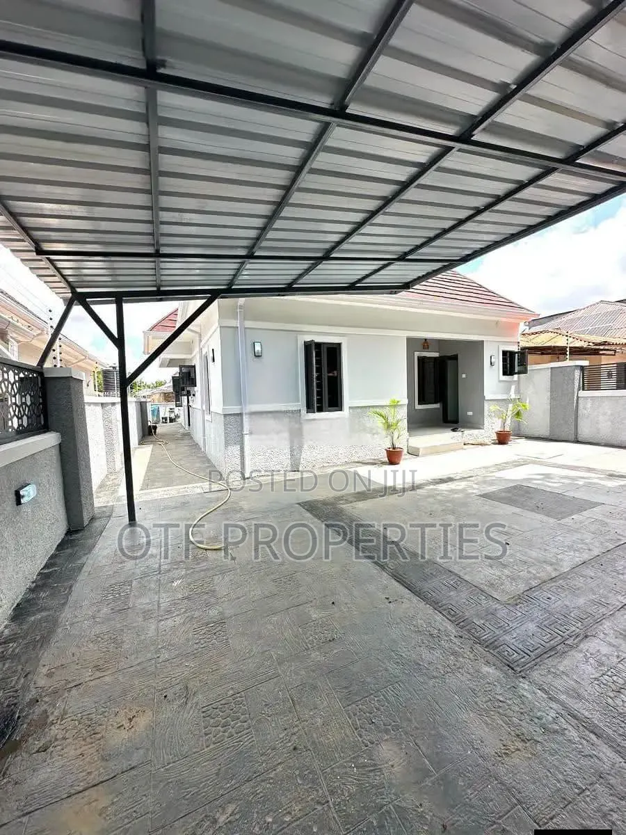 3bdrm Bungalow in Jabi By Airport for sale