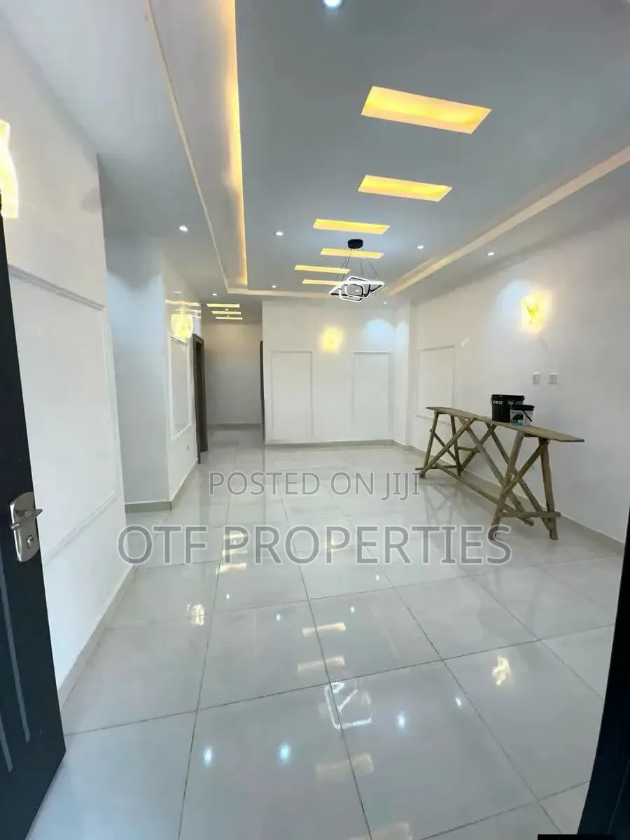3bdrm Bungalow in Jabi By Airport for sale
