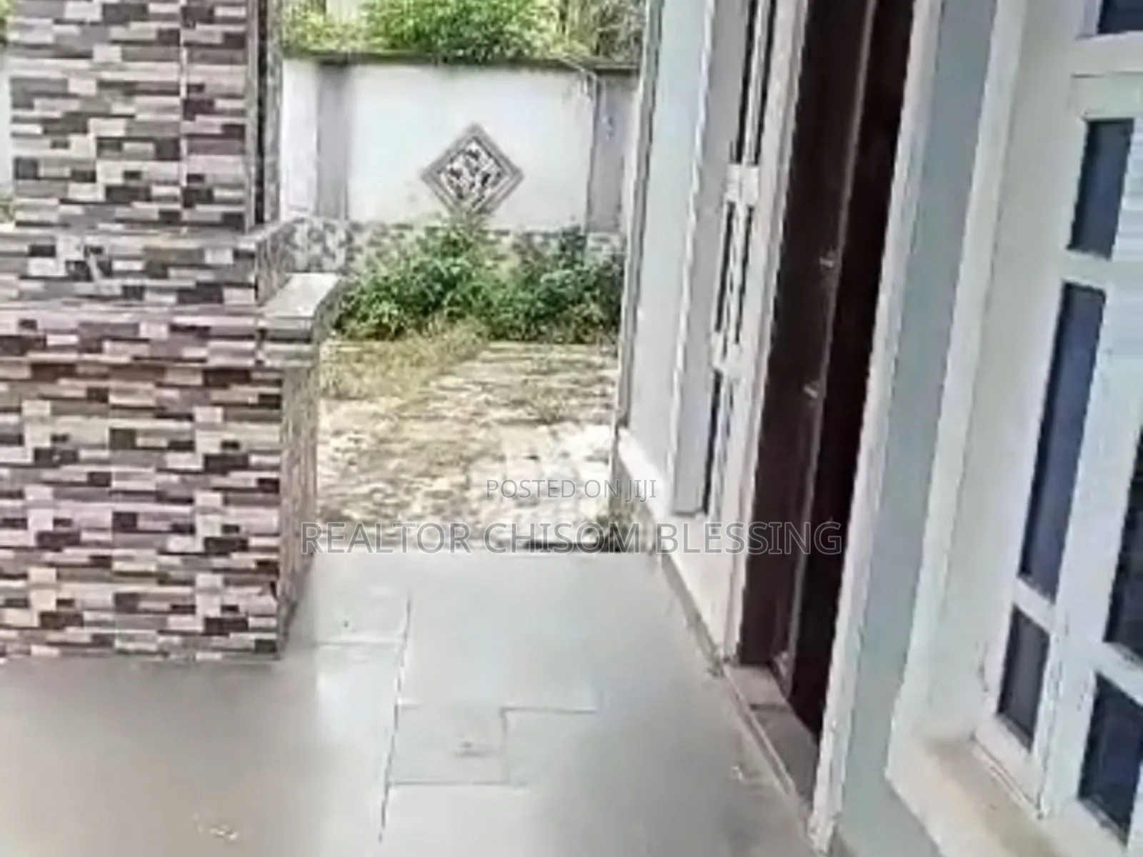 5bdrm Bungalow in Umuahia for sale