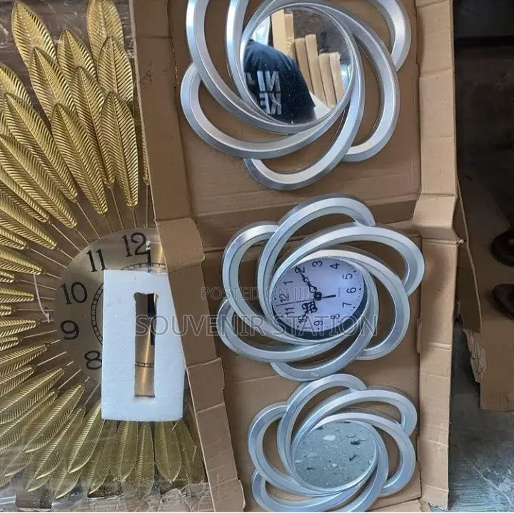 Clock and Mirror Decorative Set,2 Mirrors , 1 Clock