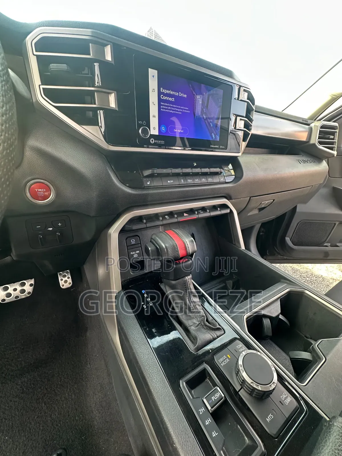 Toyota Tundra 2022 Black