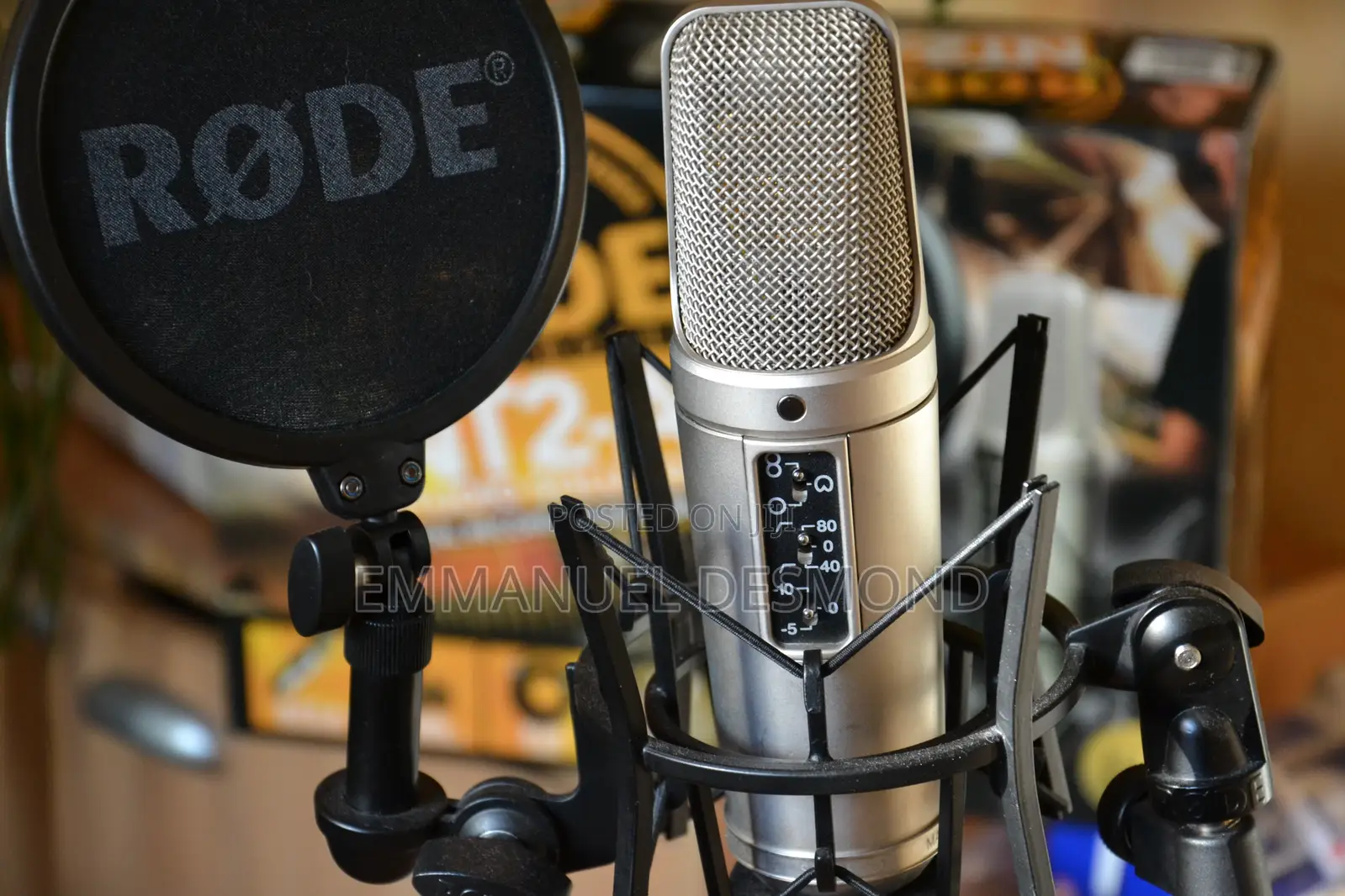 Nt2 Rode Studio Microphone With Accessories